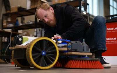 O-Robotics develop robot that removes weeds while you sleep