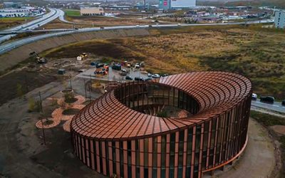 Dymak opens new architectural wonder of a headquarters in Odense